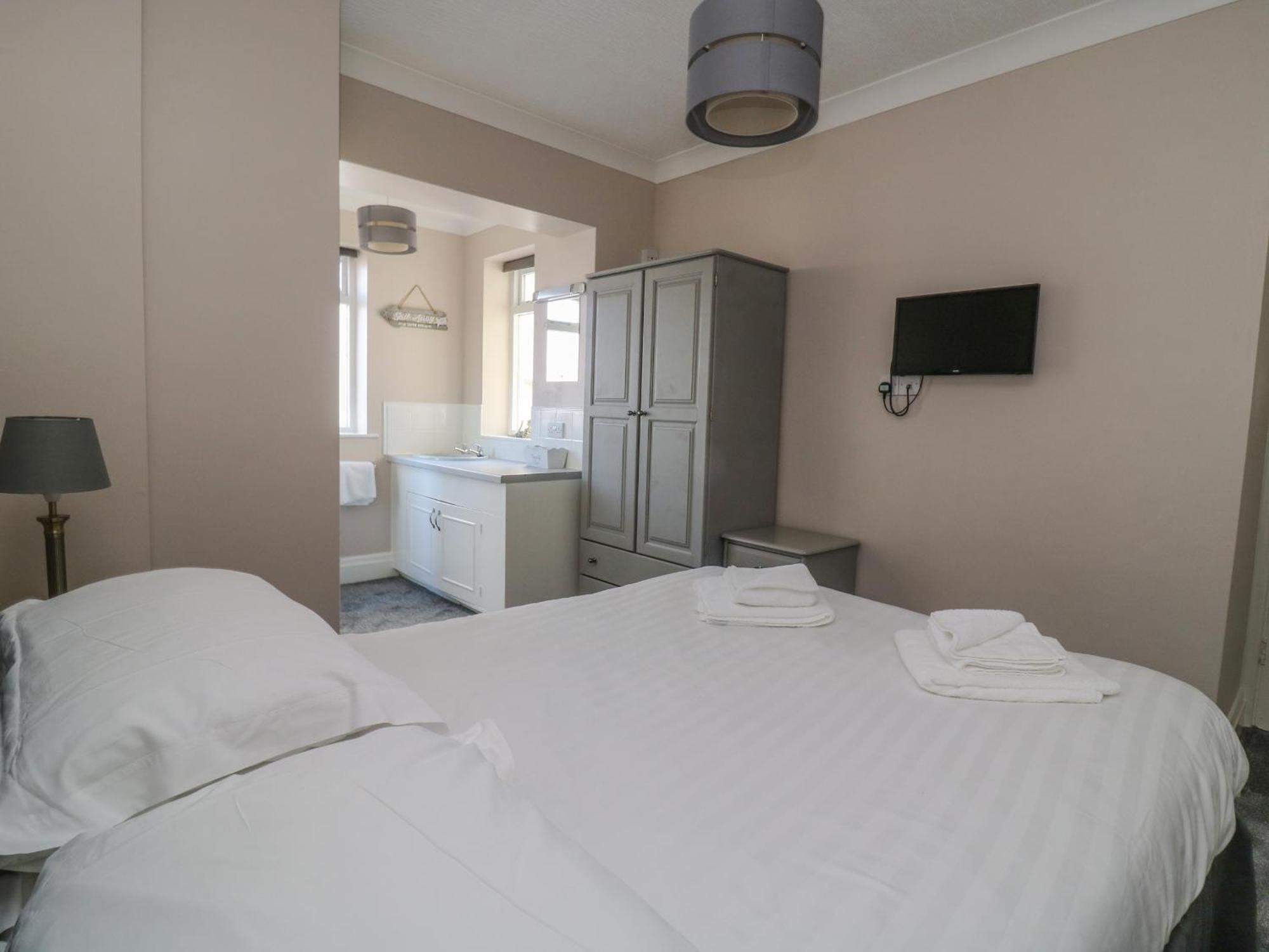 North Beach Lodge Scarborough Ngoại thất bức ảnh